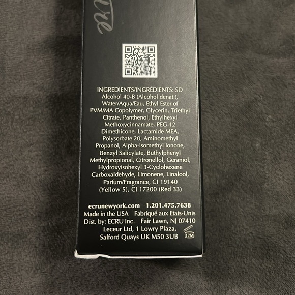 ECRU Texture Setting Spray 4 Fl oz - Picture 3 of 4